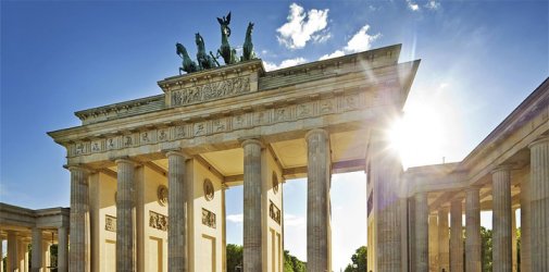 浅谈青岛德国到门海运  青岛德国DDU