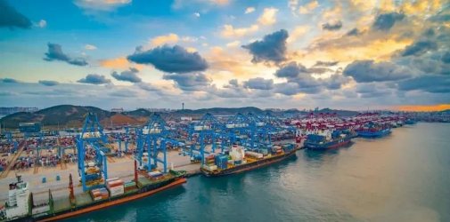 一文读懂海运附加费解释。。。