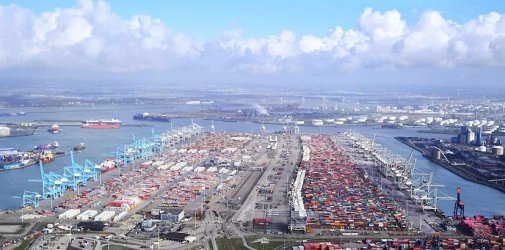 集装箱拥堵现象明显消退！全球贸易放缓的又一迹象！