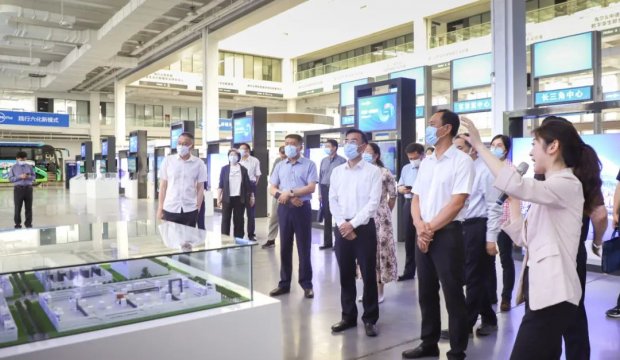聚焦“专精特新”企业丨市政协常委、集团董事长尹强赴青岛考察调研