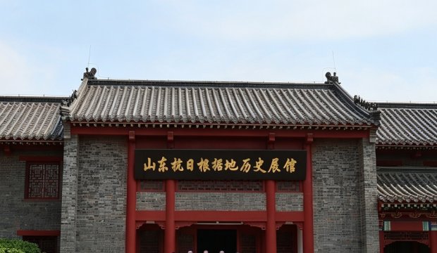 寻迹红色旧址 赓续百年荣光｜华业集团开展七一主题党性教育活动